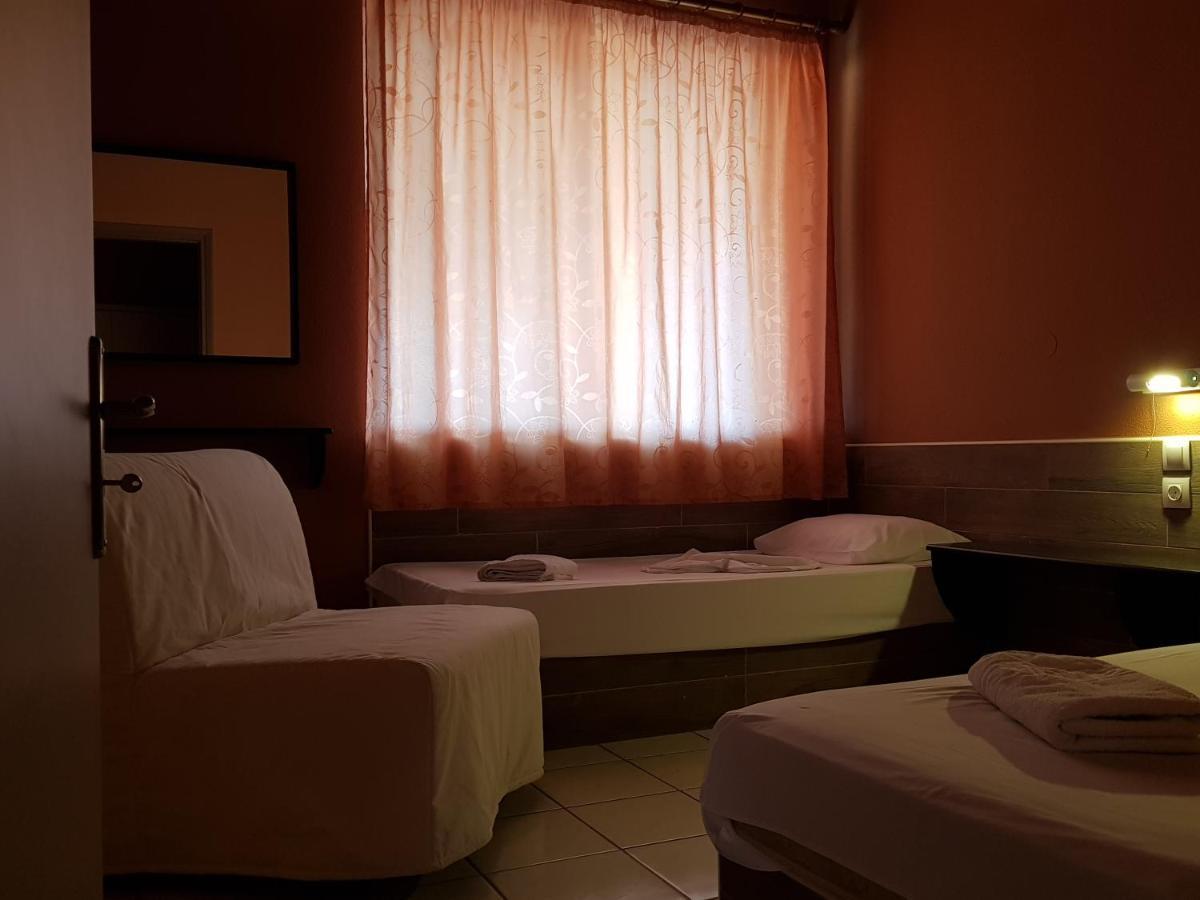 Asteraki Aparthotel กูเวีย ภายนอก รูปภาพ